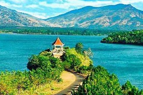 Vẻ đẹp như danh lam thắng cảnh của chùa Phật Quang ở Hà Nam - điểm đến lý tưởng cho nghỉ lễ 30/4 - 1/5