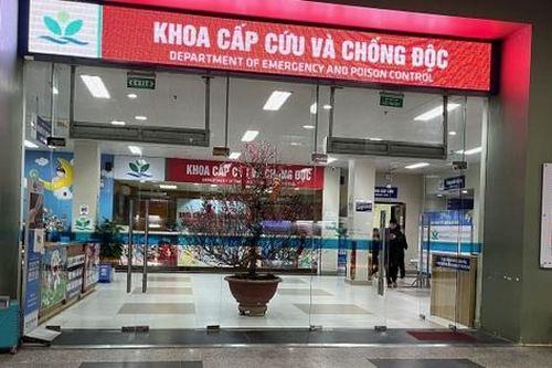 Tin mới nhất về sức khỏe bé gái 3 tuổi đa chấn thương sau vụ tai nạn liên hoàn tại đường Võ Chí Công, Hà Nội