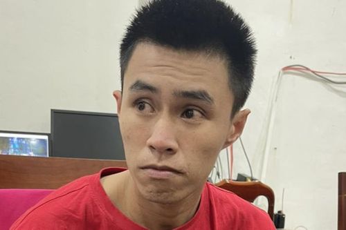 Bị 'tóm' khi về nhà!