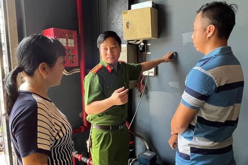 Tháo gỡ khó khăn, vướng mắc để dịch vụ karaoke hoạt động lành mạnh, an toàn