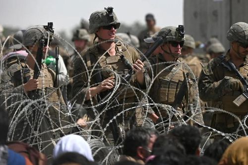 Ông Trump bị nêu đích danh trong báo cáo Mỹ rút quân khỏi Afghanistan