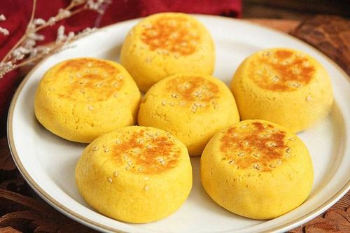 Loại quả bán đầy ngoài chợ làm bánh ăn dưỡng da, không lo béo