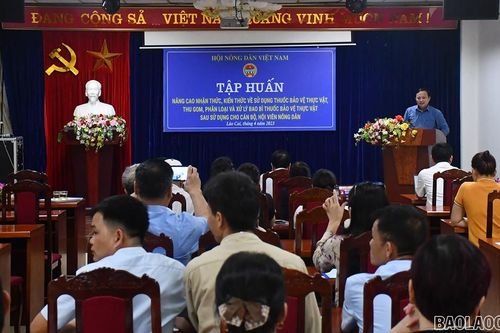 Nâng cao kiến thức, kỹ năng bảo vệ môi trường cho nông dân