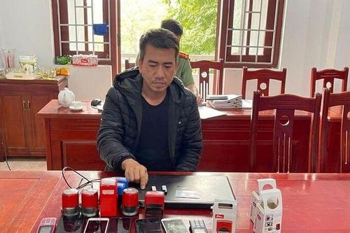 Đường dây mua bán trái phép hóa đơn giá trị gần 4.000 tỷ đồng hoạt động như thế nào?