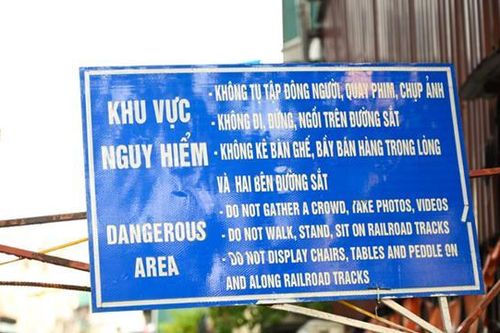 Cafe đường tàu: Nan giải cấm triệt để du khách