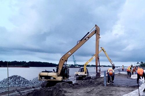 Dự án luồng cho tải trọng lớn vào sông Hậu vẫn còn hạng mục chậm tiến độ