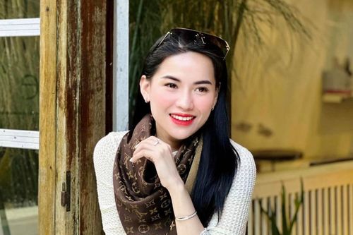 Võ Hà Linh: Thắng làm vua, thua xóa bình luận 'combat' nhận hơn 10.000 like của doanh nhân Vũ Diệu Thúy