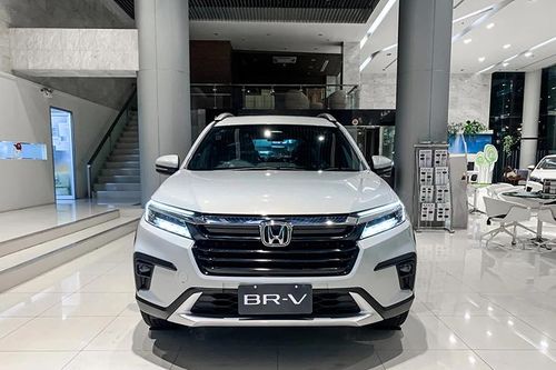 Đại lý nhận cọc Honda BR-V, đợi về Việt Nam đấu Xpander
