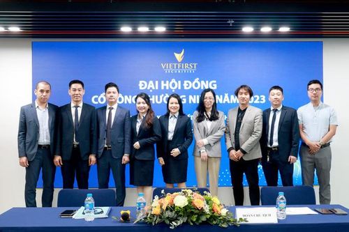 Chứng khoán Nhất Việt: 'Mục tiêu tổng doanh thu 2023 đạt hơn 230 tỷ
