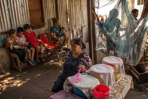 El Salvador dập tắt các băng đảng và cái giá quốc gia này phải trả