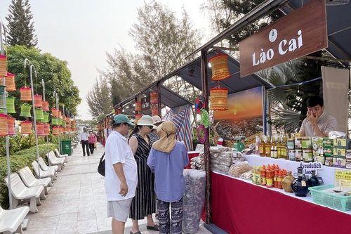 Hùng vĩ Tây Bắc mời gọi du khách miệt vườn sông nước Cửu Long