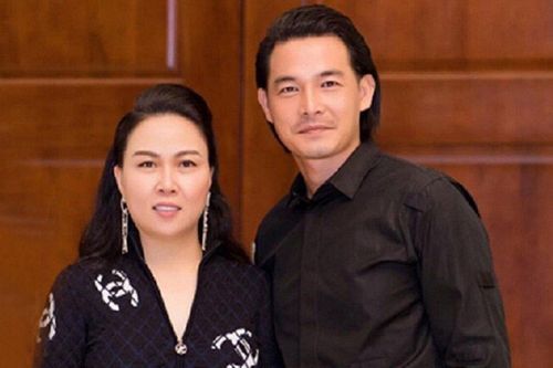 Quách Ngọc Ngoan thông báo vỡ nợ, Phượng Chanel nói gì?