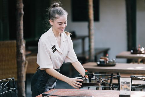 Nhà hàng, quán bar chủ là người nước ngoài ở Thảo Điền