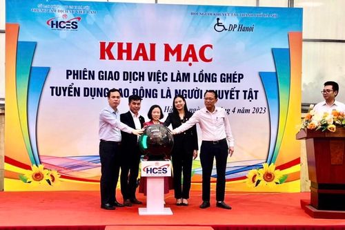 Hà Nội: Người khuyết tật được giải quyết việc làm thu nhập tới 15 triệu đồng/tháng