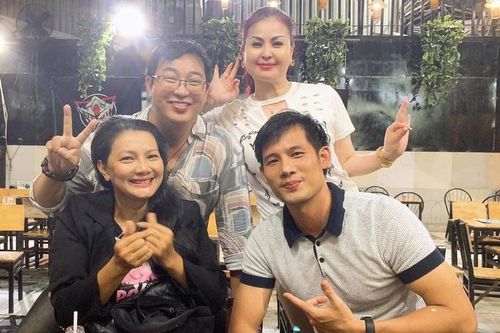 Yến Vy về nước làm từ thiện, tiết lộ cuộc sống ở Mỹ