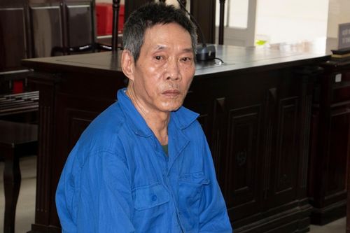 Giết bạn nhậu vì nghi trộm 5 triệu, bị cáo tóc bạc chịu án 18 năm tù