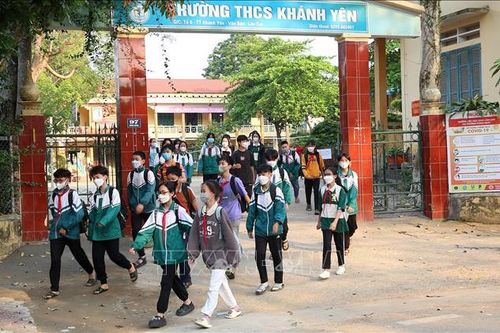 Phát hiện 50 ca mắc COVID-19 tại một trường trung học ở Lào Cai