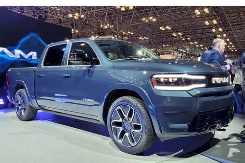 Chi tiết xe bán tải RAM 1500 REV vừa được trình làng