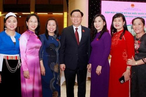 4 đề xuất nhằm tăng cường sự tham gia của phụ nữ trong các cơ quan dân cử