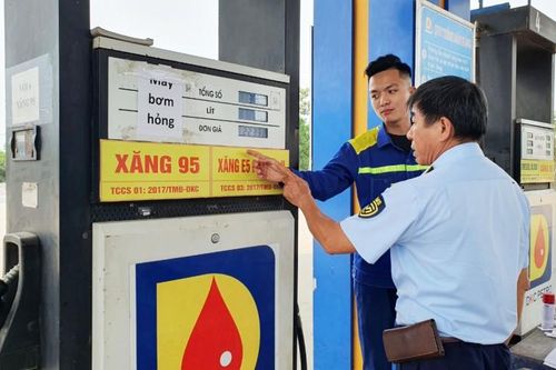Thừa Thiên Huế: Đảm bảo thị trường xăng dầu, không có tình trạng găm hàng