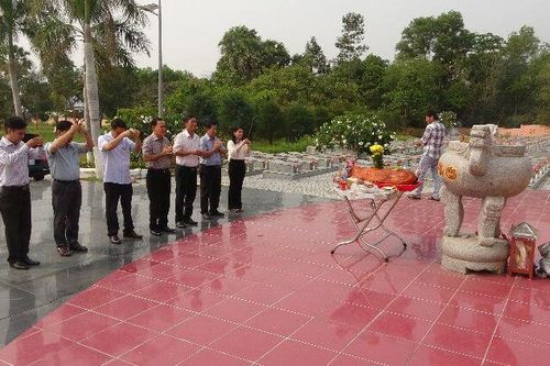 Cải tạo Nghĩa trang liệt sĩ huyện Tri Tôn