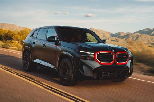 BMW XM Label Red được sản xuất giới hạn 500 chiếc