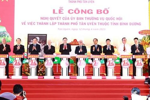 Công bố Nghị quyết thành lập TP. Tân Uyên (tỉnh Bình Dương)