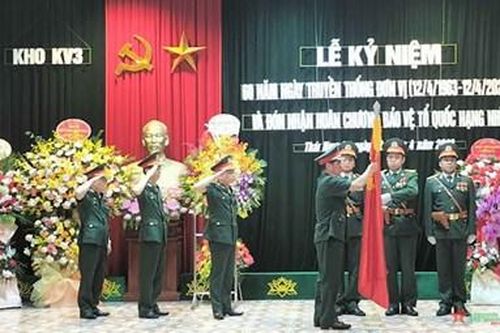 Kho KV3 đón nhận Huân chương Bảo vệ Tổ quốc hạng Nhì