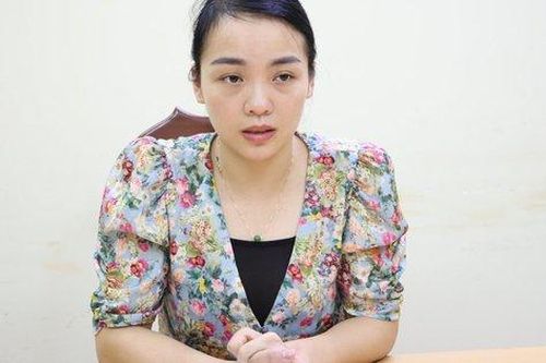Ngỡ ngàng nữ nhân viên văn phòng xinh đẹp cướp giật tiền của nhân viên cây xăng