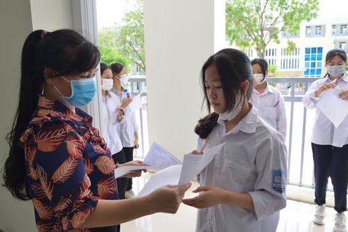 Tuyển sinh lớp 10: Học sinh giỏi cấp tỉnh từng được ưu tiên thế nào?