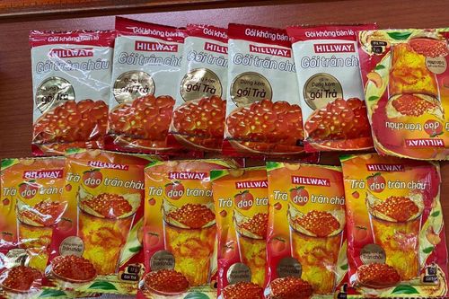 Hà Nội: Cảnh giác với chiêu mới 'Kẻ lạ tặng học sinh trà đào trân châu'