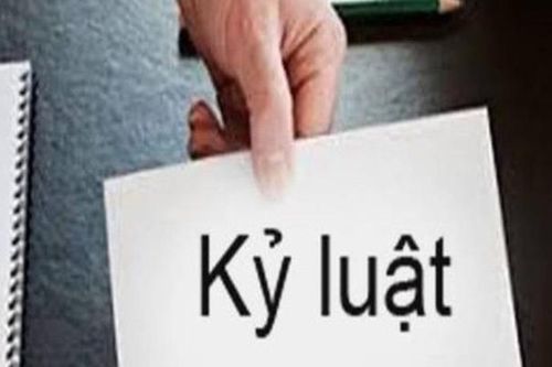 Cách hết chức vụ trong Đảng Phó Giám đốc Nhà hát Cao Văn Lầu tỉnh Bạc Liêu