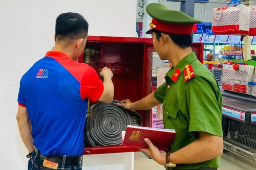 Bộ Xây dựng trả lời Cục Cảnh sát PCCC về 17 nội dung quy chuẩn 06