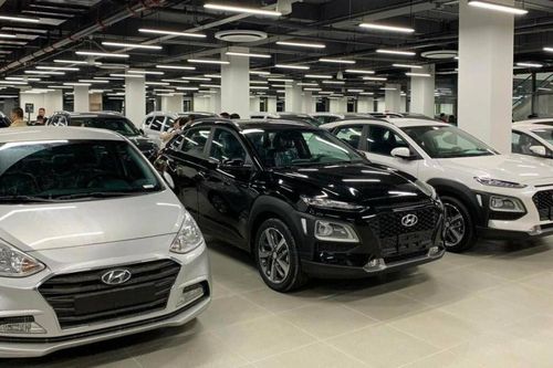 Mua ô tô tồn kho: Lợi ích và những rủi ro?