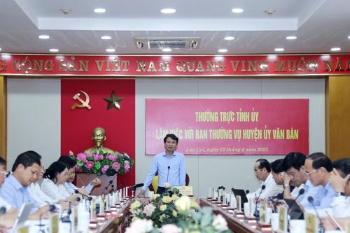 Văn Bàn cần phát triển theo hướng đồng bộ, toàn diện và bền vững