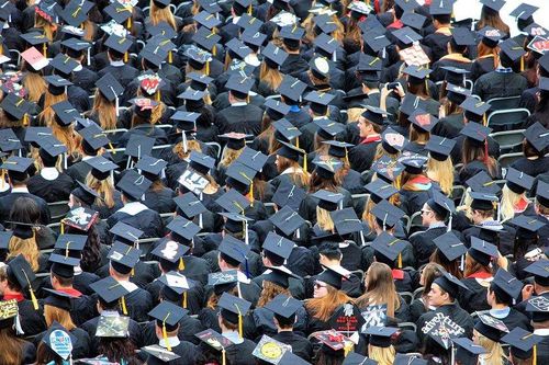 Một số ngành học ngừng đào tạo và xu hướng nghề nghiệp mới ở Trung Quốc