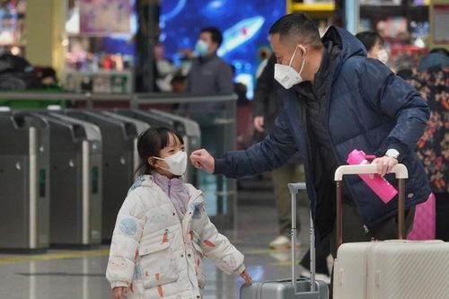 Trung Quốc nới lỏng quy định đeo khẩu trang nơi công cộng