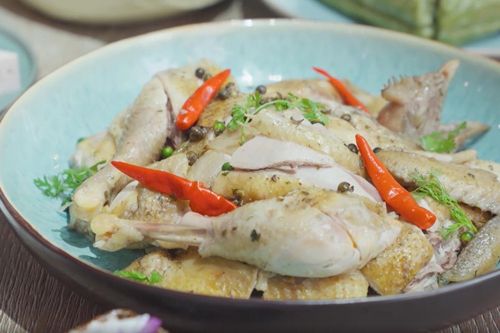 Có nên ăn da gà, vịt?