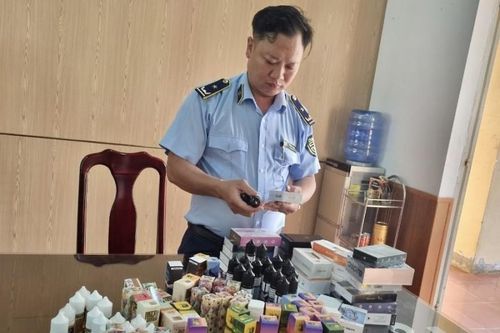 Gia Lai: Xử phạt 3 cơ sở kinh doanh thuốc lá điện tử nhập lậu