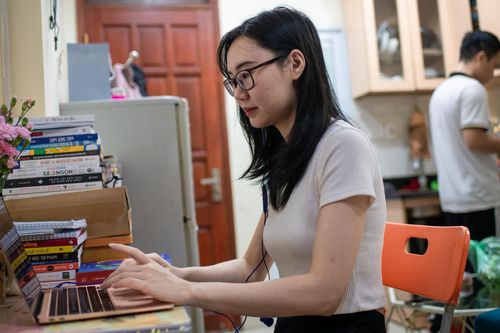 Áp lực của các bà vợ kiếm nhiều tiền hơn chồng