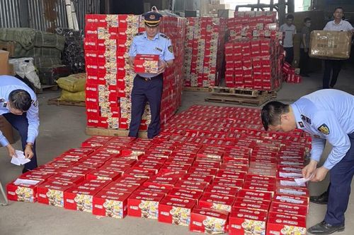 'Bán rẻ' sức khỏe người tiêu dùng, nhiều cá nhân, doanh nghiệp tiếp tay kinh doanh thực phẩm bẩn, hàng lậu