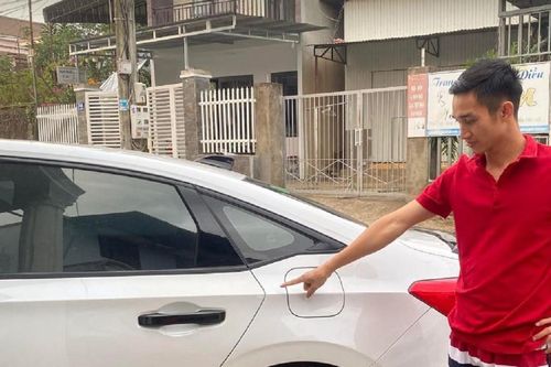 Mua Honda Civic nghi bị sơn lại, chủ xe khiếu nại trực tiếp đến Honda Thái Lan