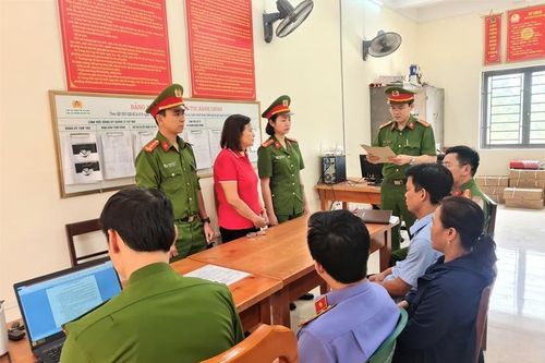 'Nổ' quen biết Công an, lừa đảo chiếm đoạt hơn 500 triệu đồng