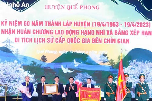 Trọng thể Lễ kỷ niệm 60 năm thành lập huyện Quế Phong