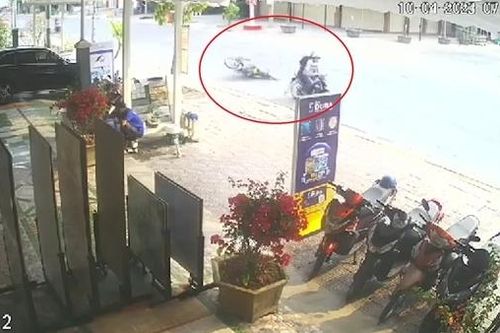 Cướp lộng hành giữa ban ngày