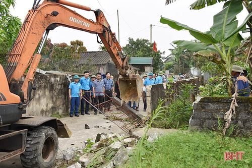 Lộc Hà ra quân 60 ngày cao điểm xây dựng nông thôn mới