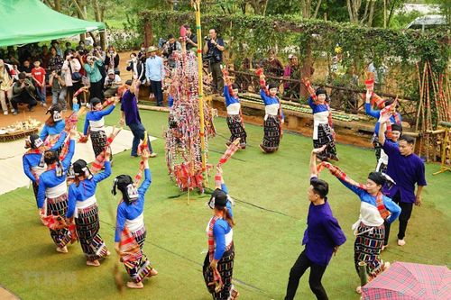 Tái hiện lễ hội Chá Mùn của dân tộc Thái tỉnh Thanh Hóa
