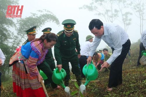 Để Mường Lát sớm thoát khỏi huyện nghèo