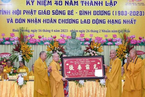 Long trọng Kỷ niệm 40 năm thành lập Tỉnh hội Phật giáo Sông Bé - Bình Dương