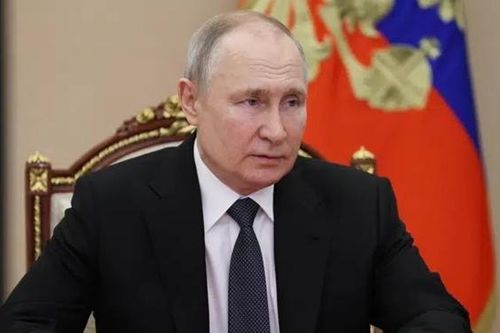 Tổng thống Putin ký dự luật cho phép nhập ngũ điện tử